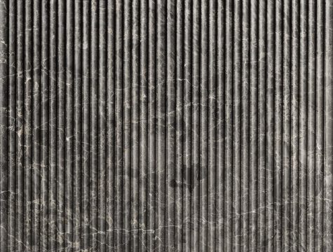 06_LuceDiCarrara_Column